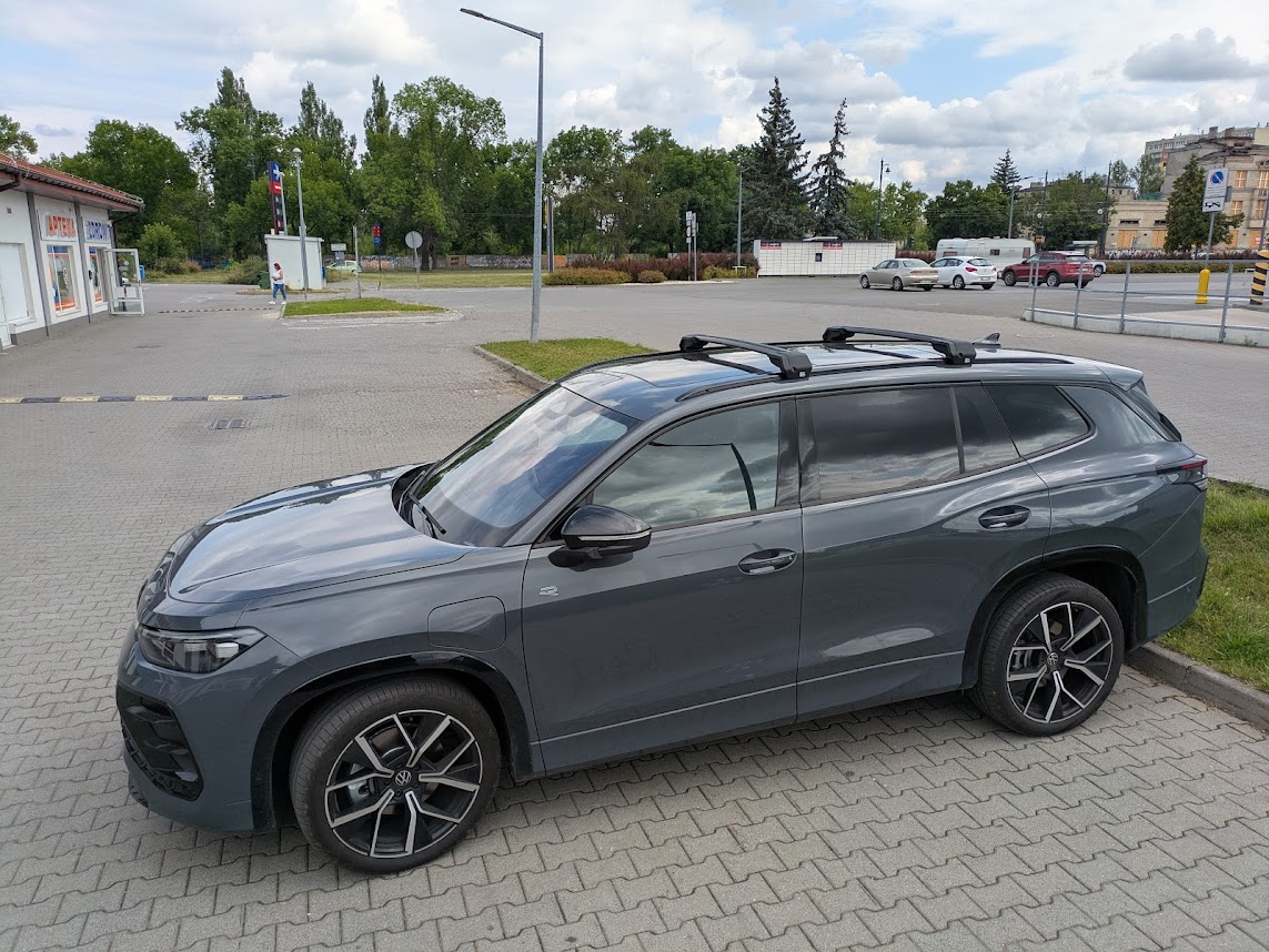 Bagażnik dachowy Mont Blanc Xplore Volkswagen Tayron 